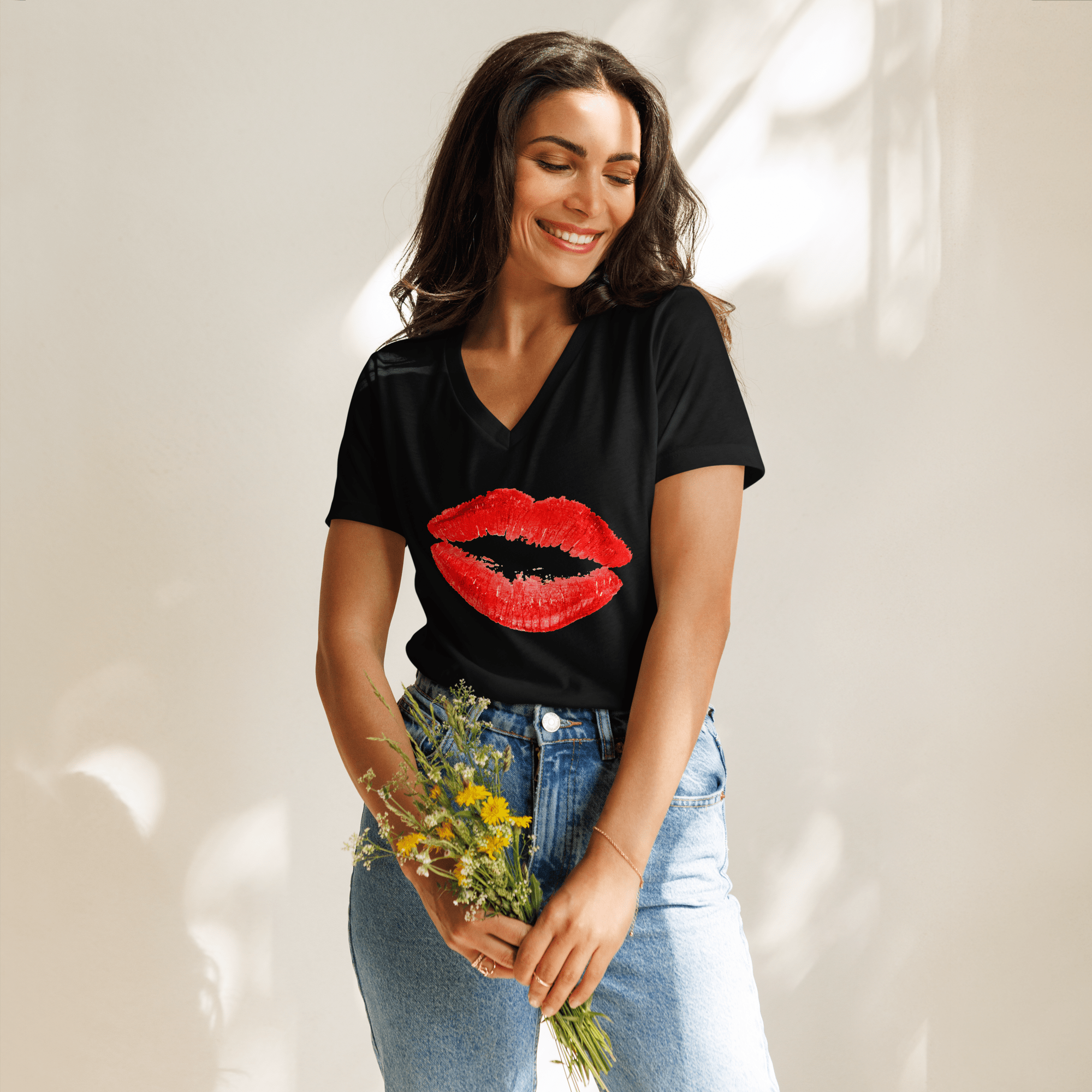 Lipstick Kiss Tee