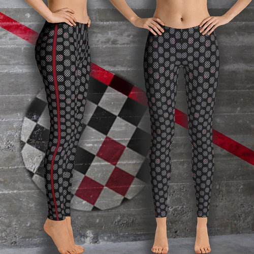 Capture Graphic Leggings & Capris